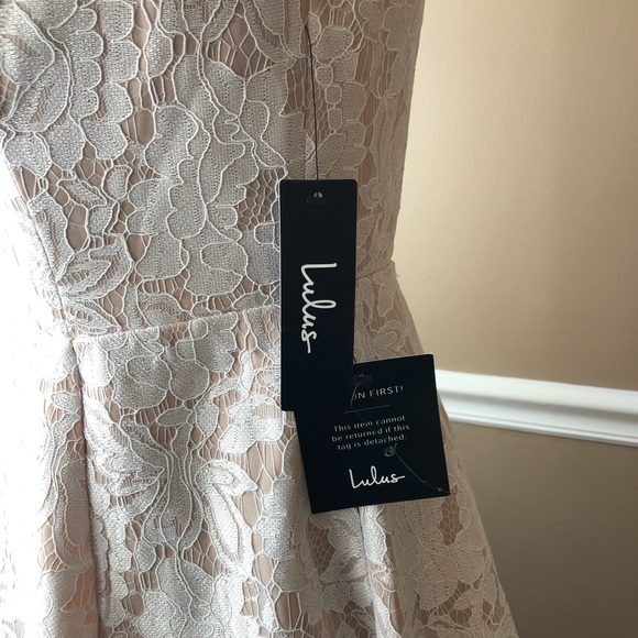 Lulus Strapless Lace Dress NWT - Picture 3 of 4